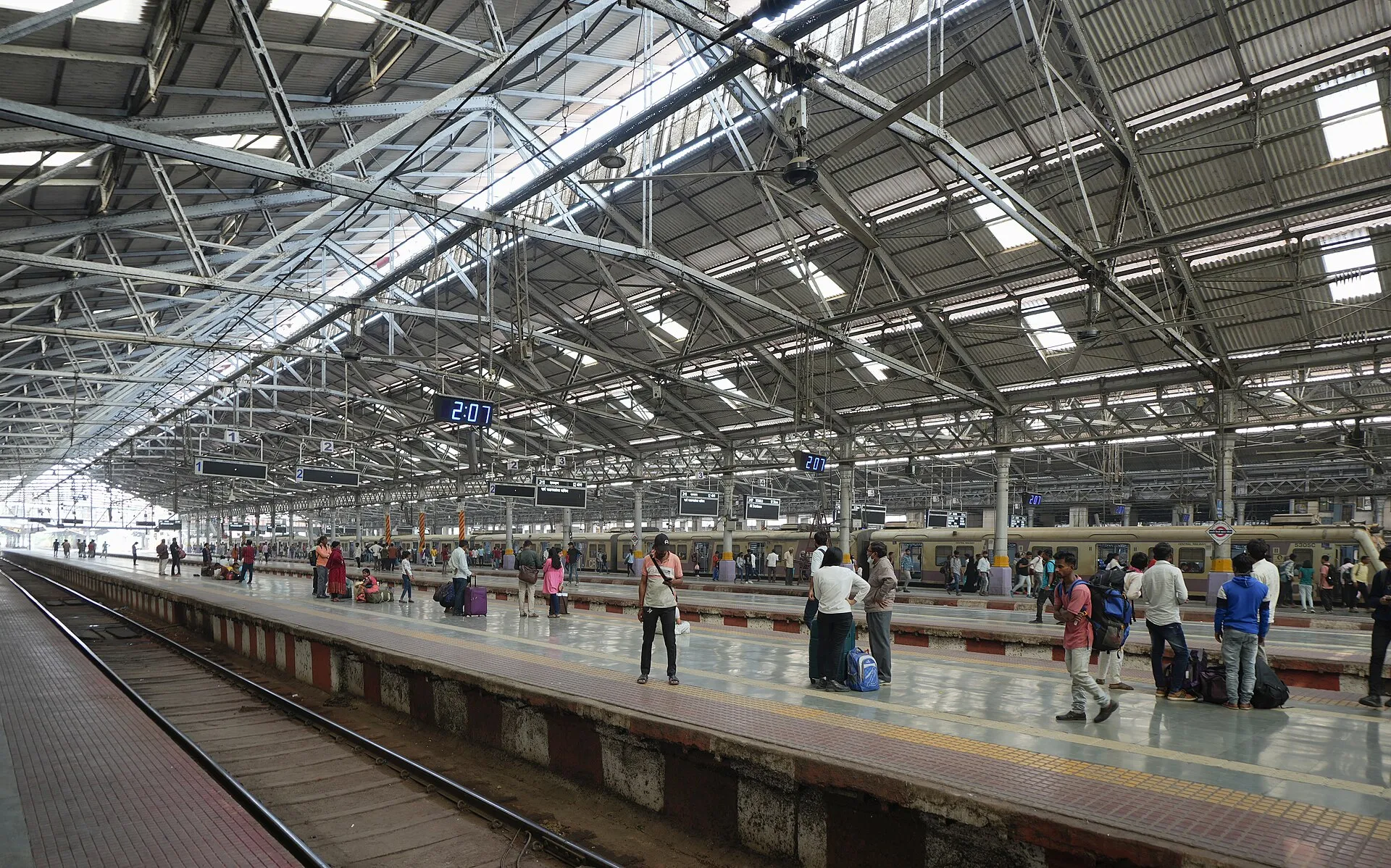 Platforms under the steel roof of Chhatrapati Shivaji Maharaj Terminus, Mumbai